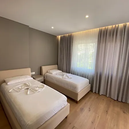 Erioni Hotel Sarande Exterior photo