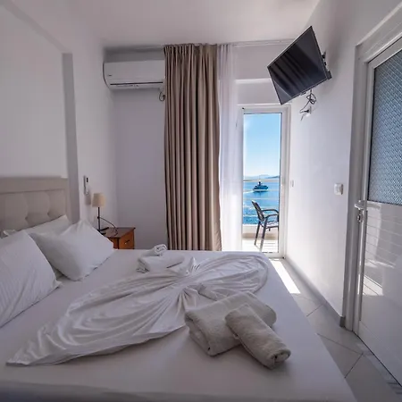 Erioni Hotel Sarande Exterior photo