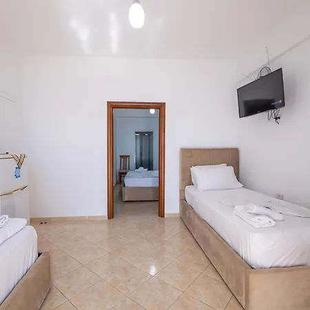 Erioni Hotel Sarande Exterior photo
