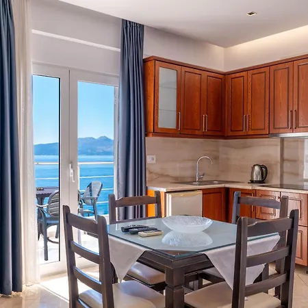 Erioni Hotel Sarande Exterior photo