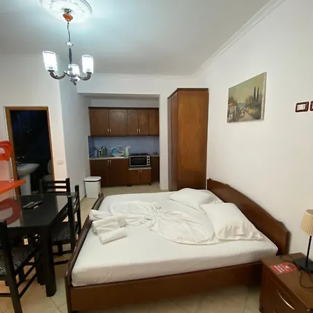 Erioni Hotel Sarande Room photo