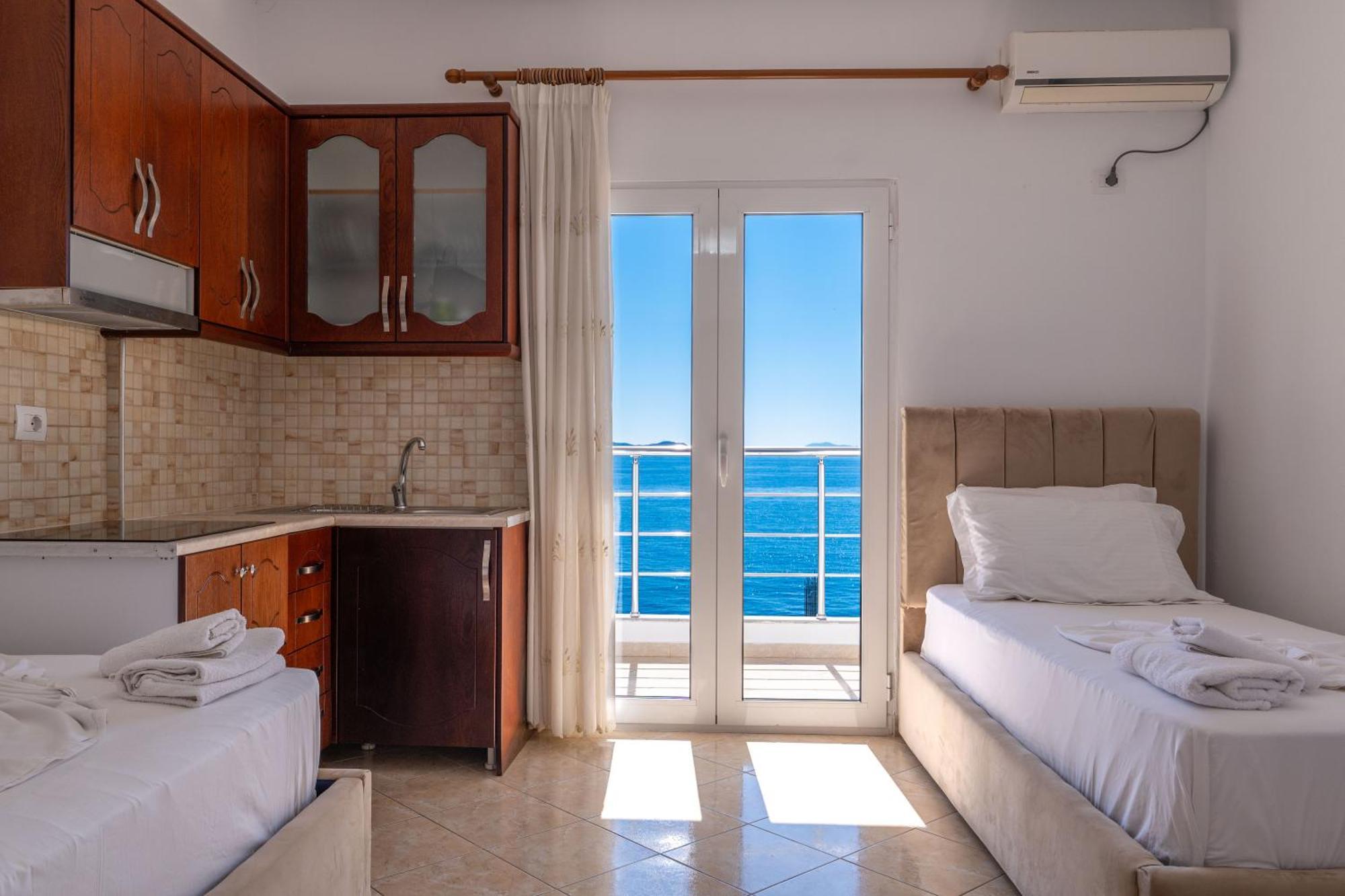 Erioni 3* Sarande