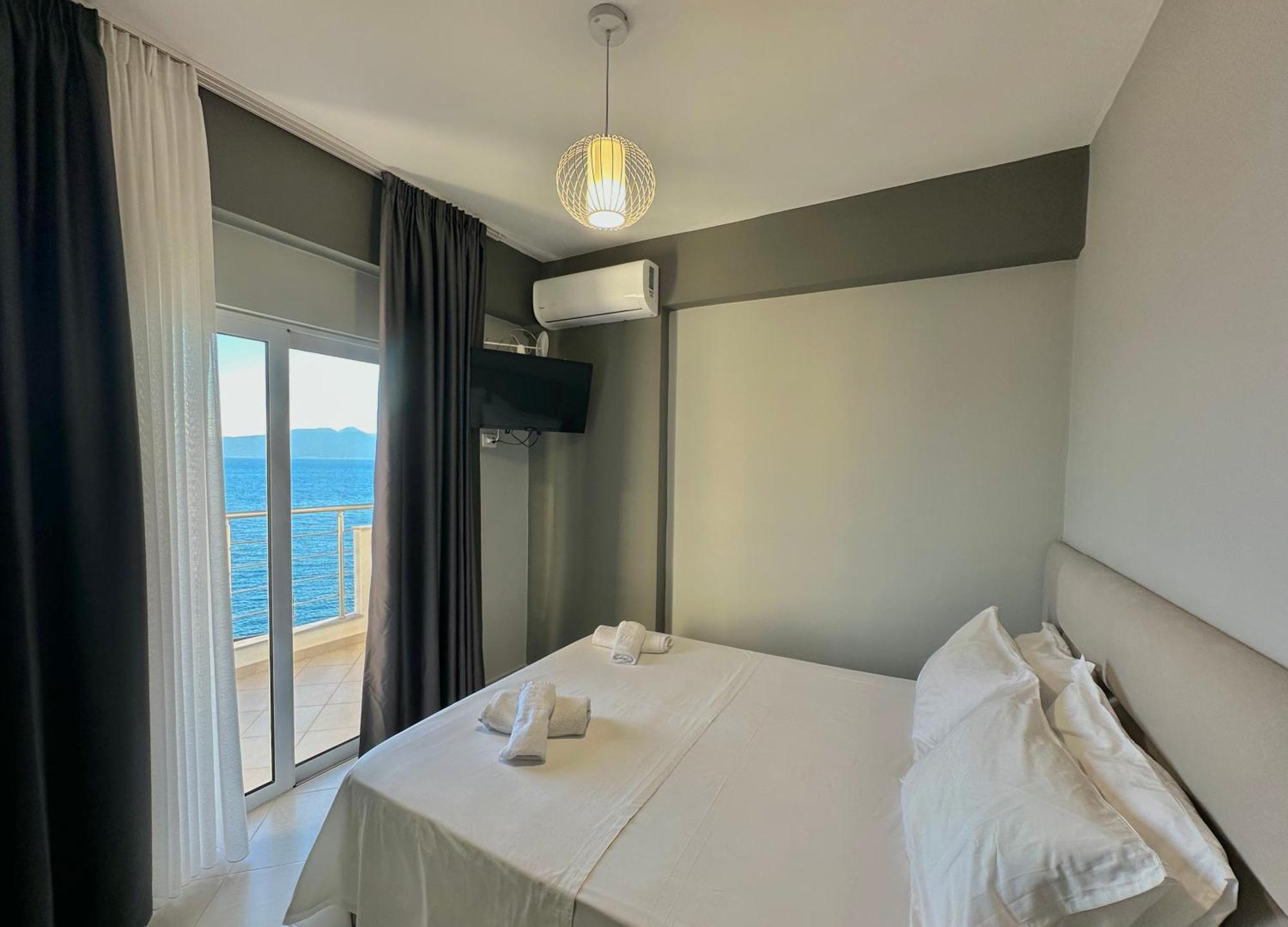 Erioni Hotel 3*
